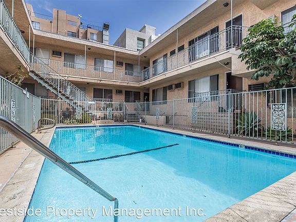 3rd image of 7075 Lanewood Ave #23