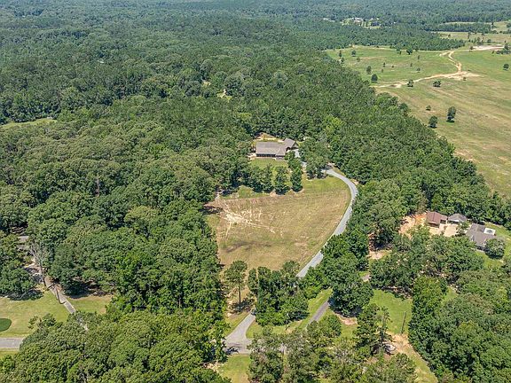 2nd image of 488 Dogwood Heights Dr