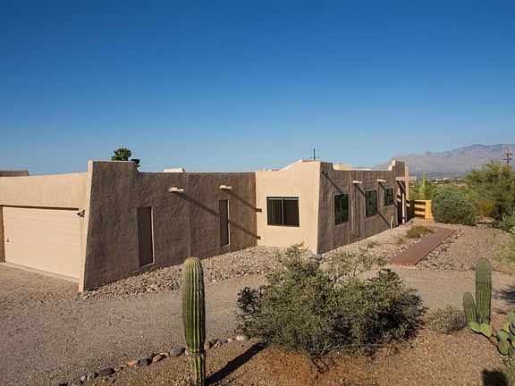 4th image of 3105 N Camino De Oeste