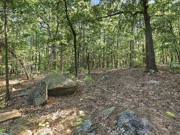 2nd image of 175 SW Sherman Rd