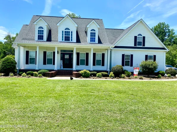207 Edgebrook Drive, Pikeville, NC 27863