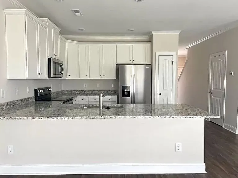 6906 Thalweg Dr — Photo 5