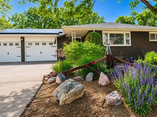 2145 Buena Vista Dr, Greeley, CO 80634