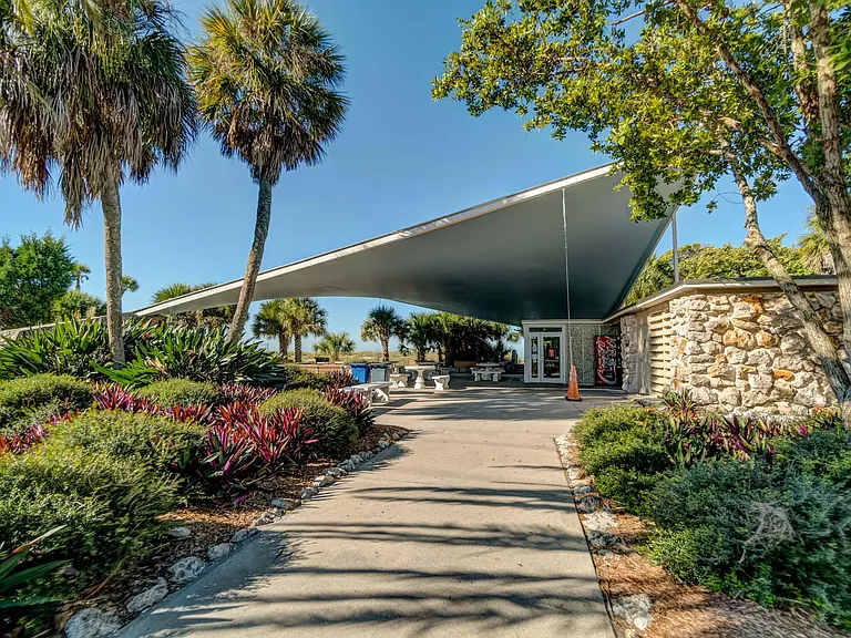 1555 Tarpon Center Dr #G235 — Photo 35