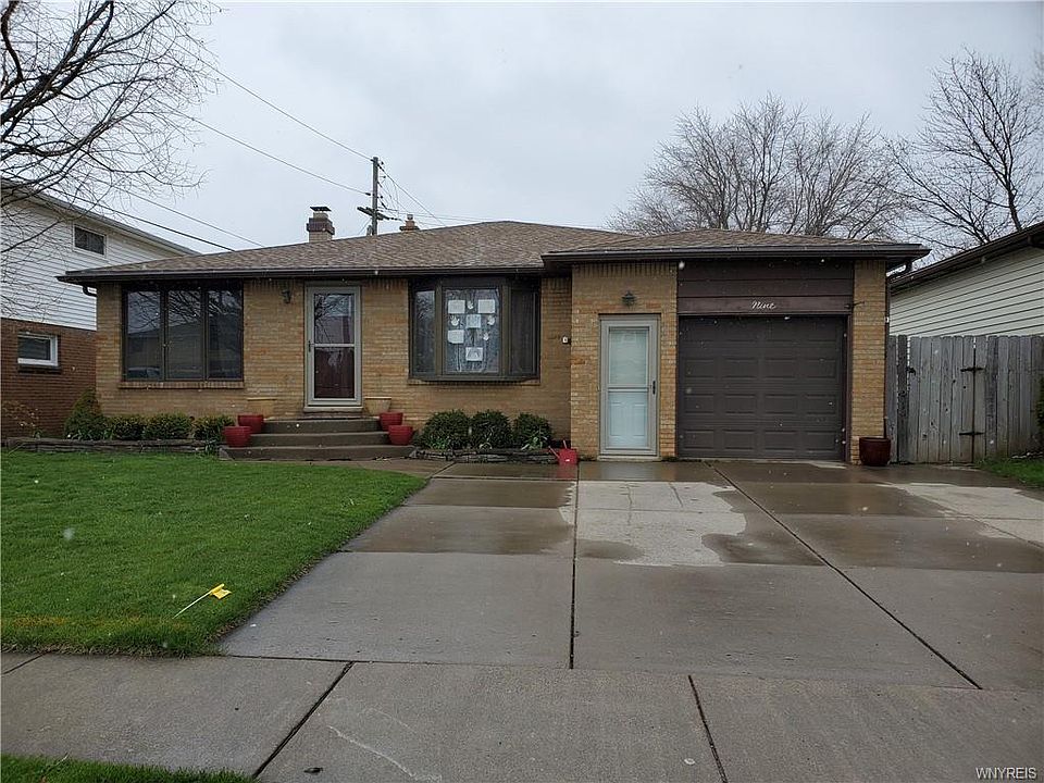 1st image of 9 Creekview Dr