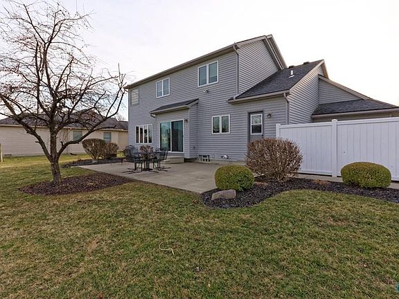 5th image of 25350 Fox Hunt Dr