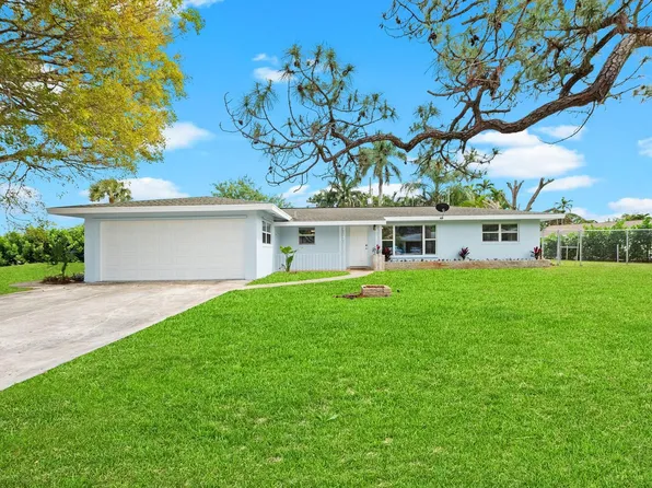 2830 SW 9th Street, Boynton Beach, FL 33435