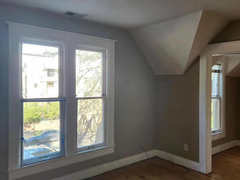 1720 N Pearl St — Photo 6