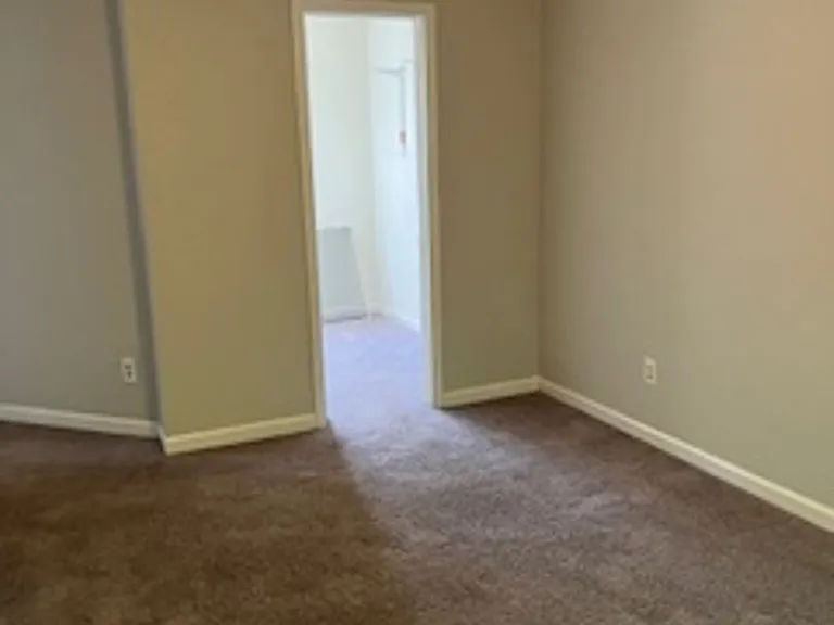 5335 Willow Park Blvd — Photo 13