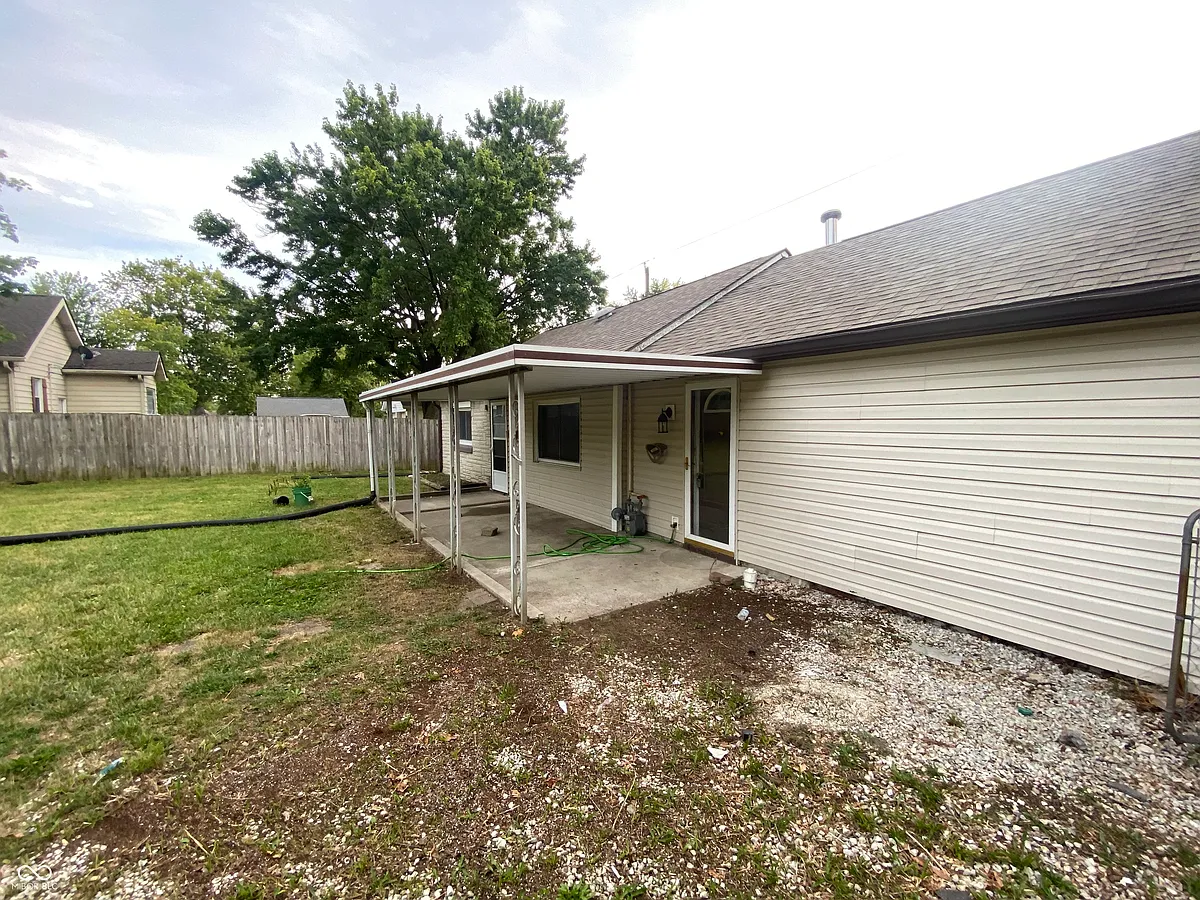 Building Photo - 410 N 20th Ave