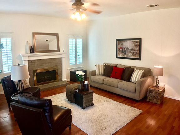 5th image of 202 Littleton Ct