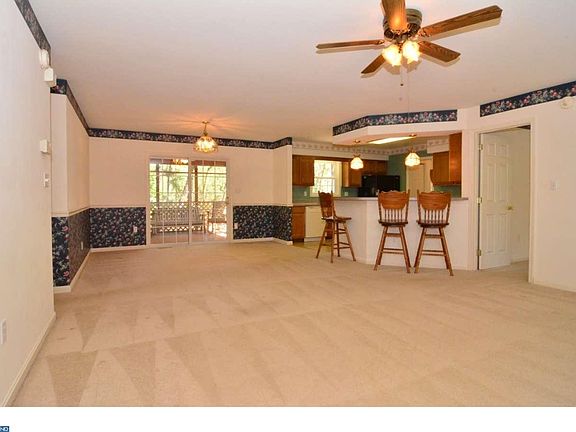 3rd image of 23495 Woods Dr