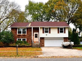 813 S Joliet St, Wilmington, IL 60481