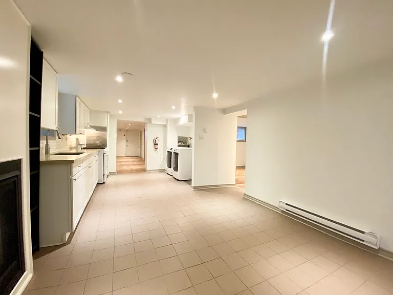 209 Madison Ave #5 — Photo 7