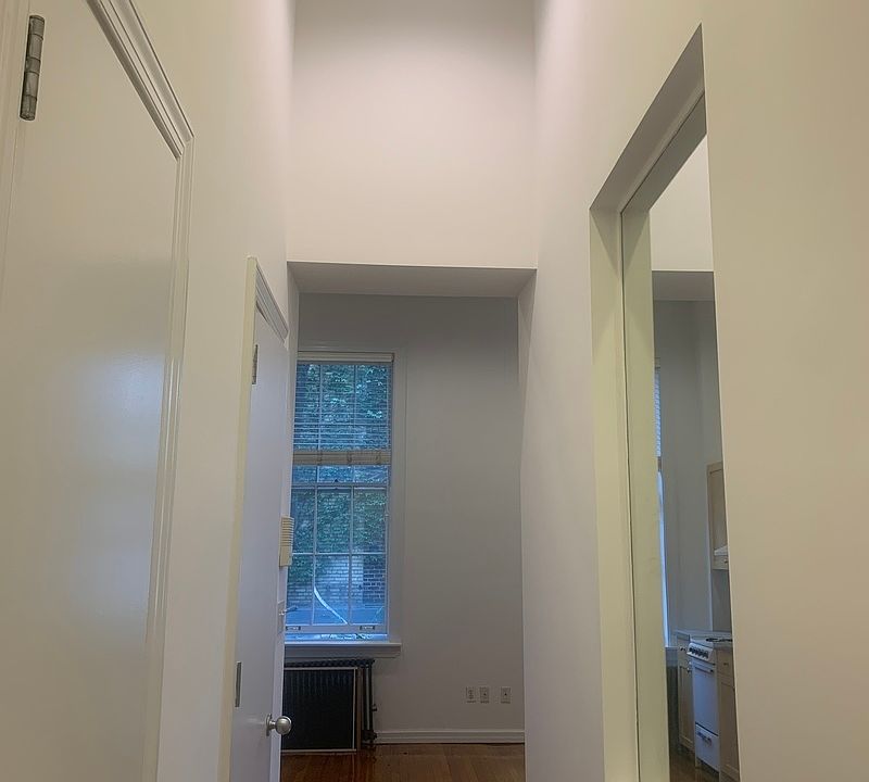 2nd image of 104 Hicks St APT 2C