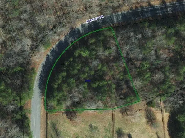 4445 River Run Cir #67, Hickory, NC 28602