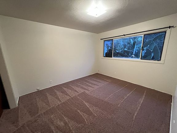 5th image of 432 Lovella Way