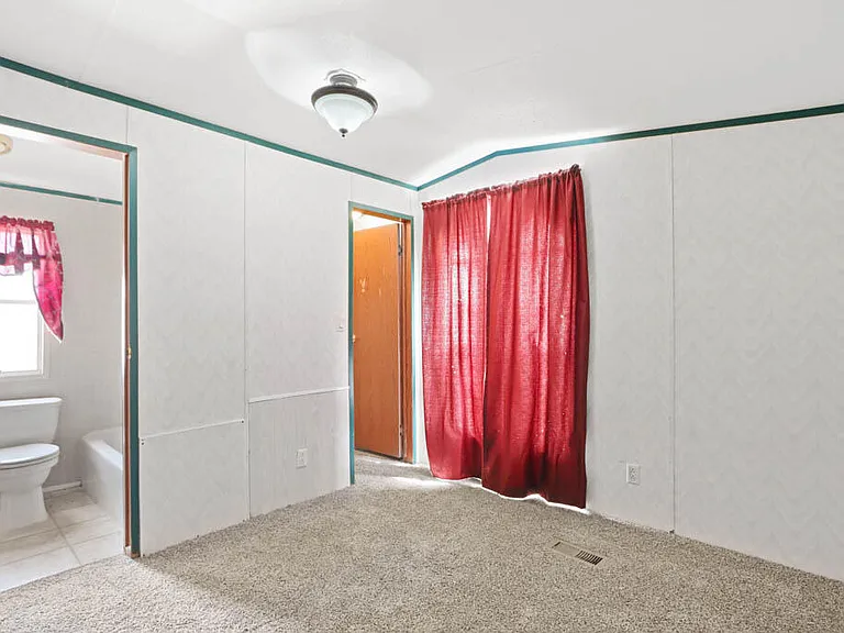 505 Ricky Zelt Dr — Photo 30