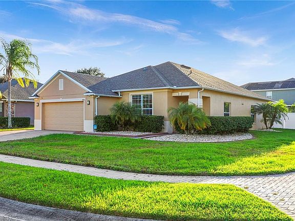 2nd image of 5204 Oak Terrace Dr
