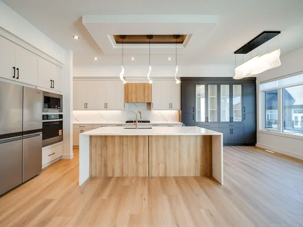 20425 93rd Ave NW #42, Edmonton, AB T5T 7C7