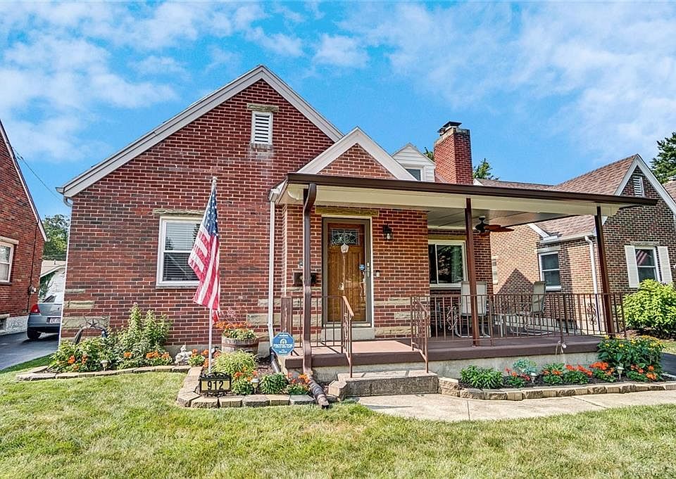 1st image of 912 Warrington Pl