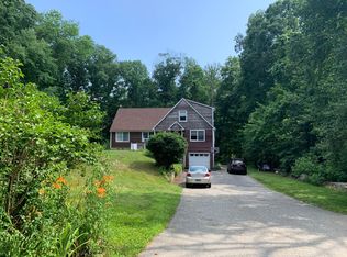 143 Kearney Rd #A, Pomfret Center, CT 06259