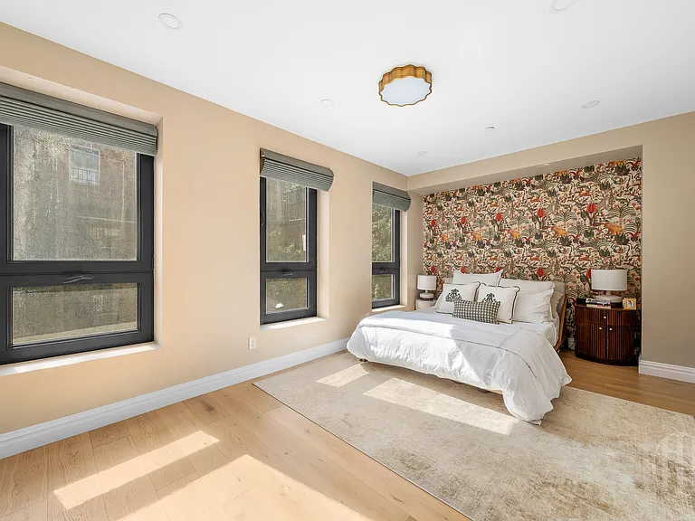 107 Greenwich Ave #2 — Photo 11
