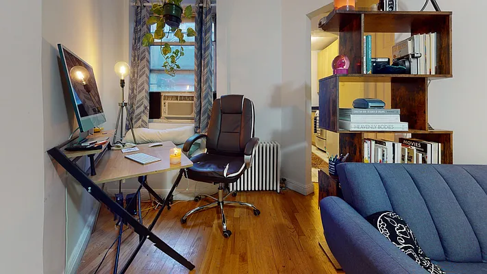 Rented by Bond New York | media 3