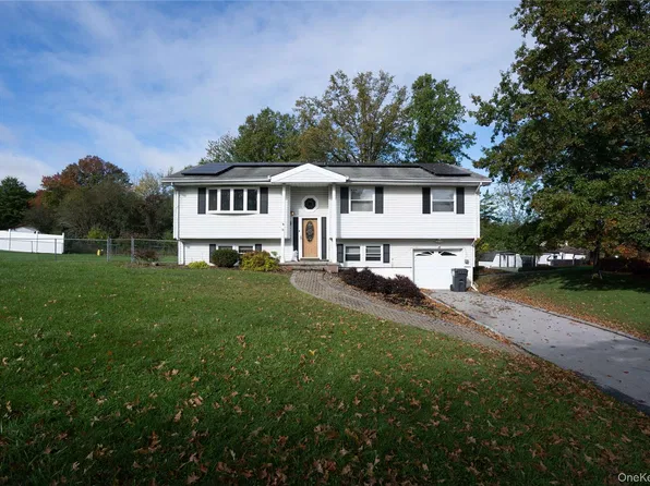 4 Walnut Court, Goshen, NY 10924
