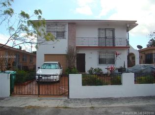 2464 NW 11th St, Miami, FL 33125