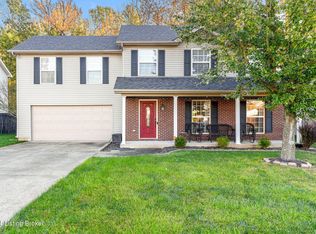9601 Arrowridge Dr, Louisville, KY 40229