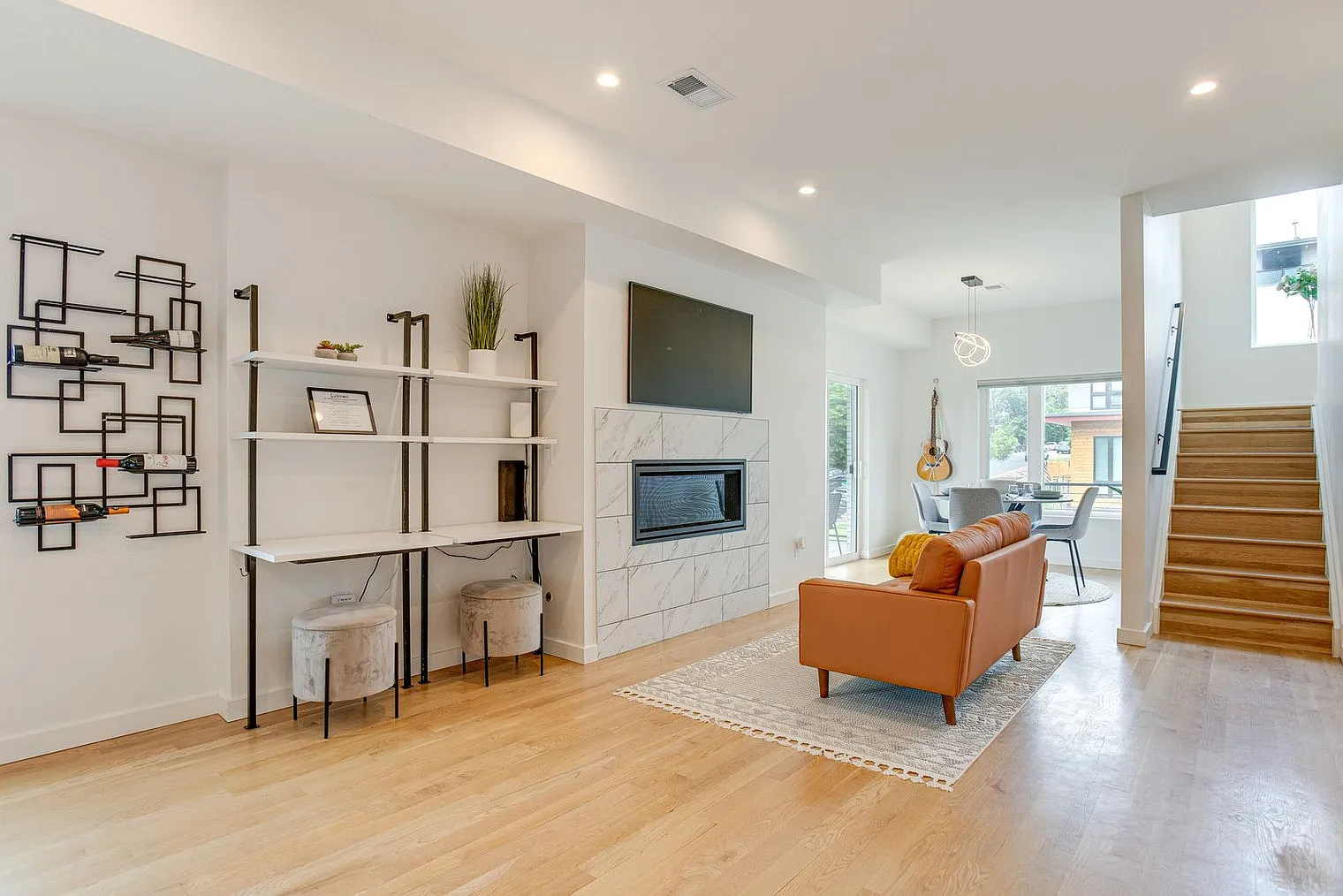 2 bed, 2.0 bath, 1399 sqft, $3,737 — Photo 1