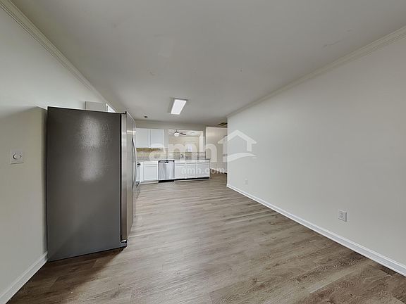 5th image of 4477 Westhill Pl