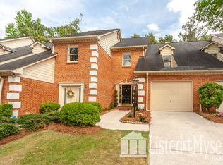 3047 Old Stone Dr, Birmingham, AL 35242