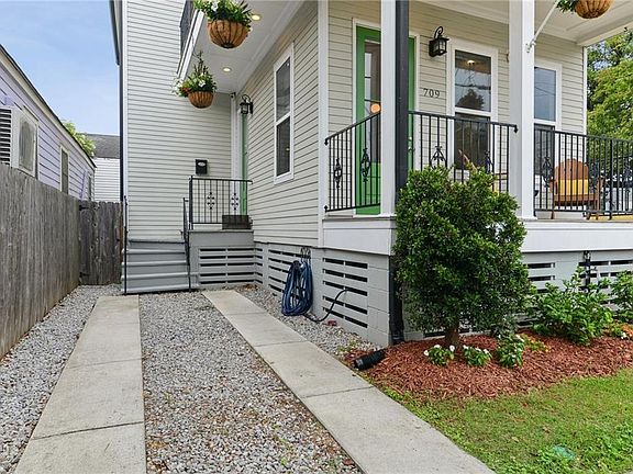 3rd image of 709 N Salcedo St