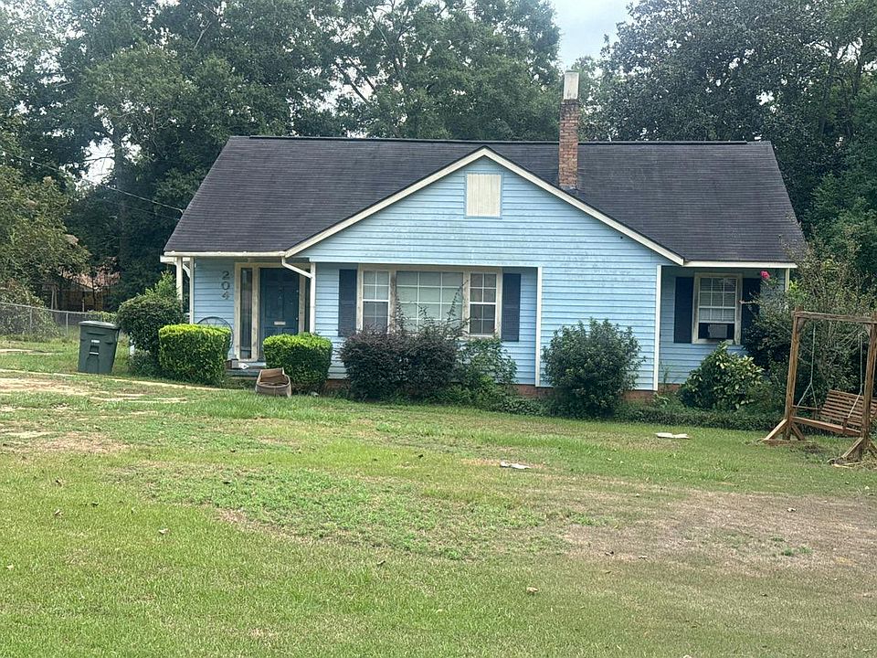 1st image of 204 Seay St