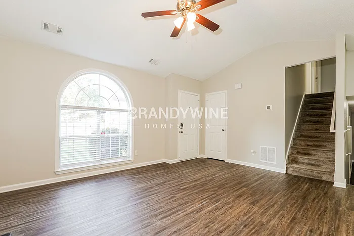 5248 Katherine Village Dr — Photo 5