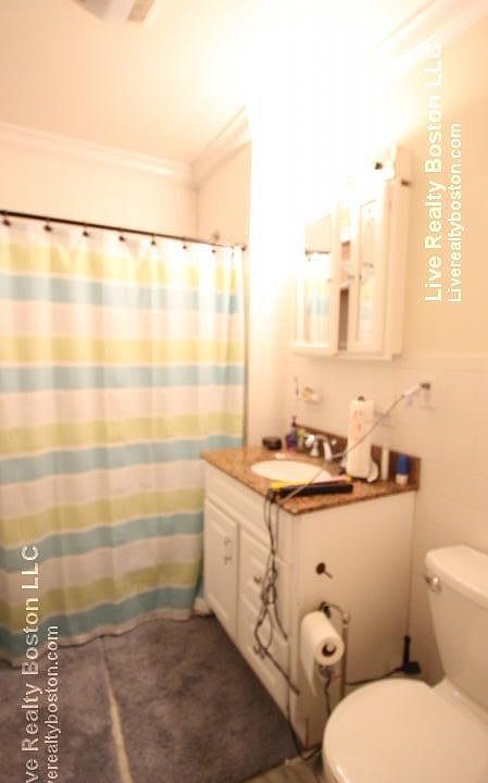 2nd image of 25 Sutherland Rd