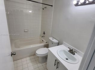 4828 N State Rd #8304, Pompano Beach, FL 33073