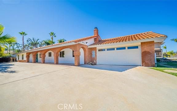 2nd image of 30826 Golden Gate Dr