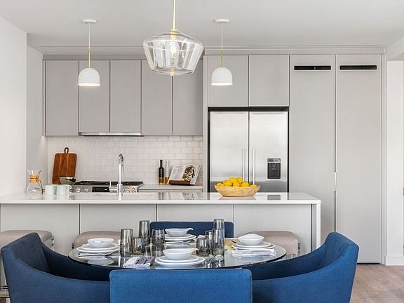 3rd image of 146 Pierrepont St #1F2