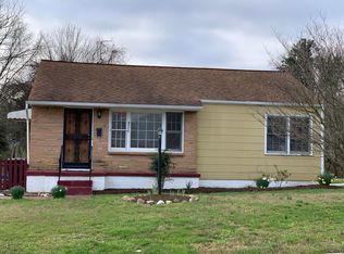 4570 Holston Dr, Knoxville, TN 37914