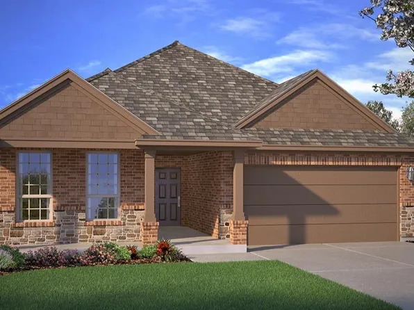 752 Soaring Hawk Dr, Fort Worth, TX 76008