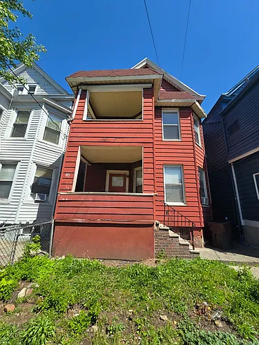 87 Rosa Parks Blvd #2 Photo 1