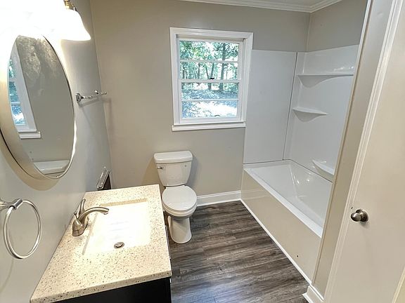Main bathroom