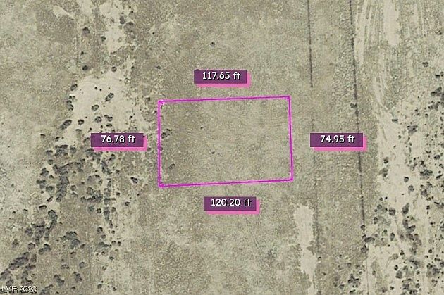 2nd image of 5701 N Ellenwood Pl