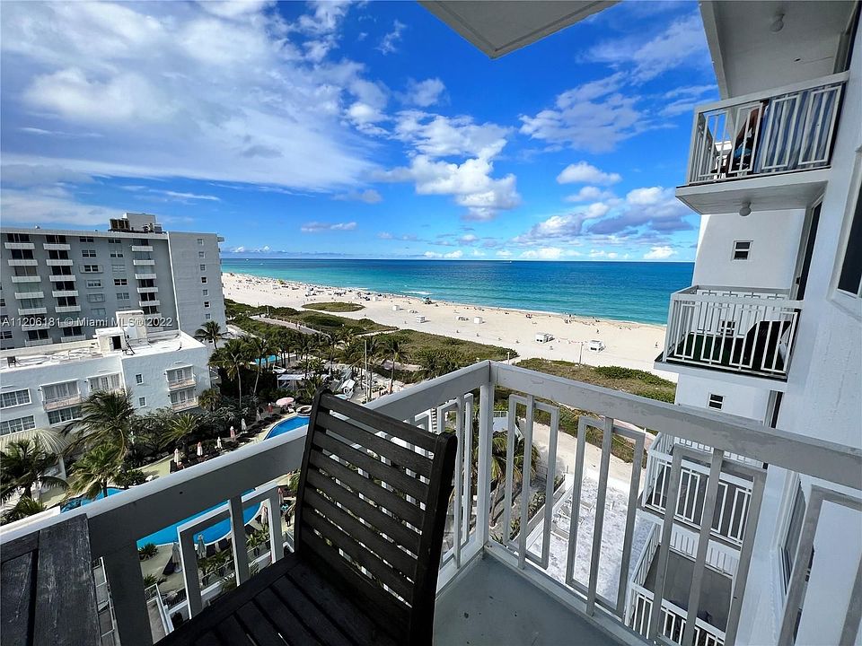 1st image of 401 Ocean Dr APT 1020