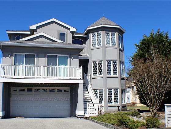 1st image of 314 W Cape Shores Dr