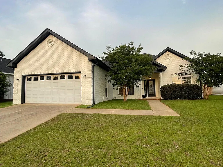 104 Belvedere Ln — Photo 32