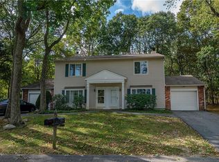 2 Eagle Run #B, Warwick, RI 02889